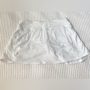 Lululemon Athletica White tennis Skirt 6 🎾